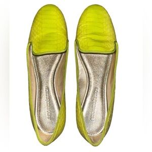 {EUC Avec Moderation Leather Mazzaria Flats in Yellow Python Effect Pattern 7}